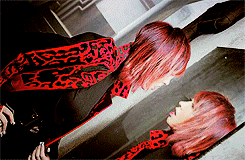 Những hình ảnh đẹp "ngất ngây" trong MV mới của 2NE1 14
