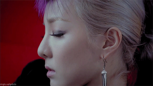 Những hình ảnh đẹp "ngất ngây" trong MV mới của 2NE1 29