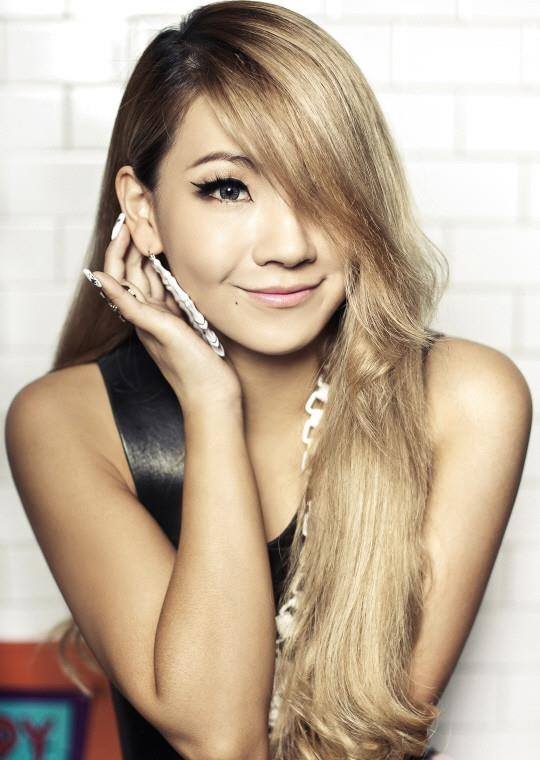 CL (2NE1) chuẩn bị Mỹ tiến một mình 1