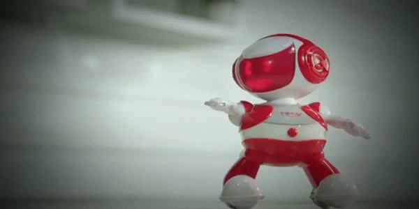 Robot đồ chơi siêu cute biết nhái giọng khuấy động mùa Giáng sinh 3
