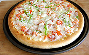 Cách làm Pizza tôm chiên tẩm bột ngon đến mê mệt   7