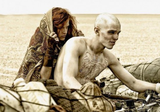 “Hoàng hậu ác” Charlize Theron hóa chiến binh 1 tay trong "Mad Max" 4