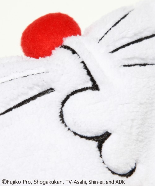 Khẩu trang dễ thương biến bạn thành Doraemon 9