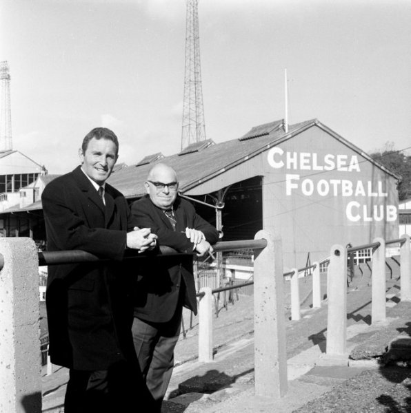 Ký ức Stamford Bridge qua những bức ảnh đen trắng 30