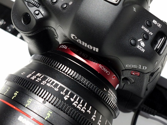 Canon cho ra mắt máy ảnh giá "khủng" 1