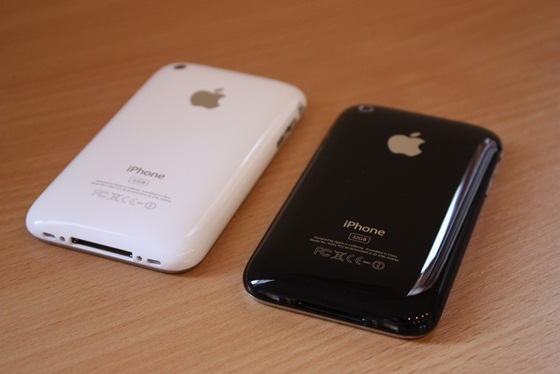 Apple sẽ cho ra mắt iPhone gi&aacute; rẻ trong thời gian tới 3