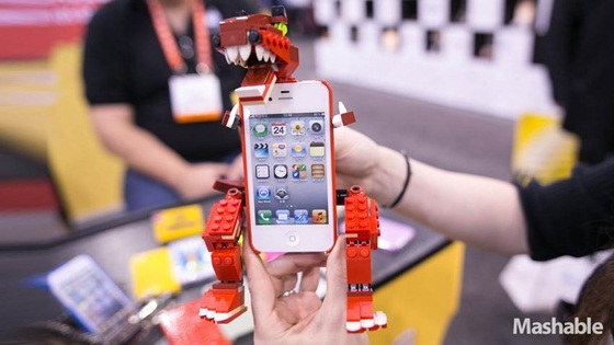 Hấp dẫn với ốp lưng iPhone bằng... Lego 3