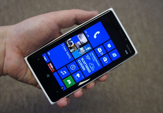Nokia chuẩn bị cho ra mắt smartphone chụp ảnh "siêu khủng" 2