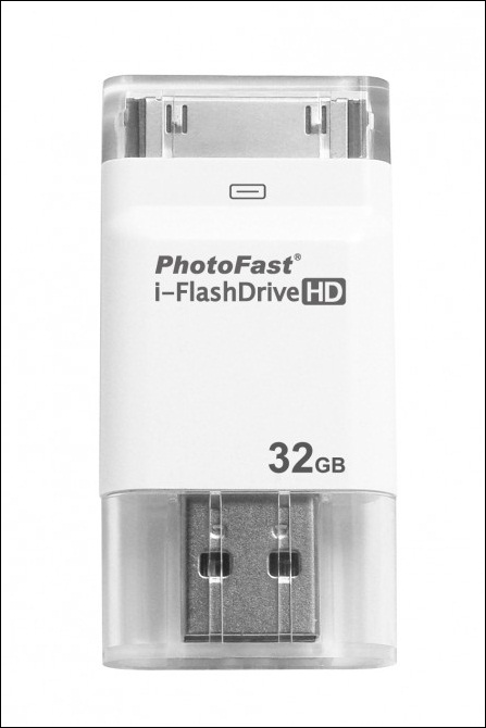 USB gắn ngoài "hot" cho iPhone 4