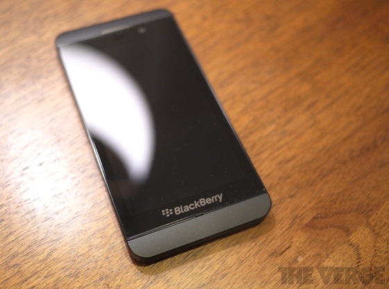 RIM chính thức cho ra mắt Blackberry Z10 2