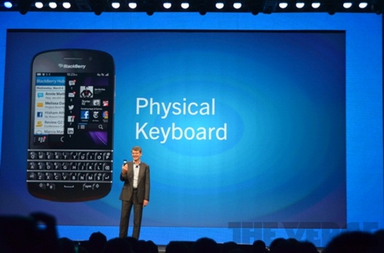 Blackberry Q10 - Tân cổ giao duyên 2
