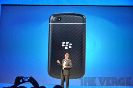 Blackberry Q10 - Tân cổ giao duyên 4
