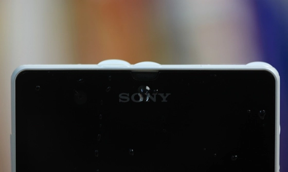 Cận cảnh Sony Xperia Z đẹp lung linh tại Việt Nam 11