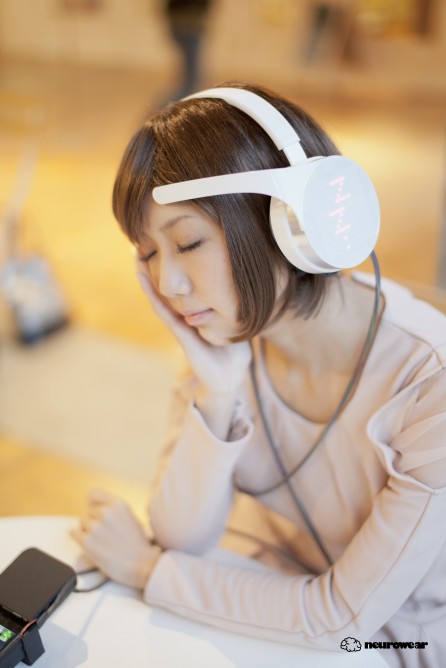 Mico – Headphone có khả năng hiểu ý người dùng 8