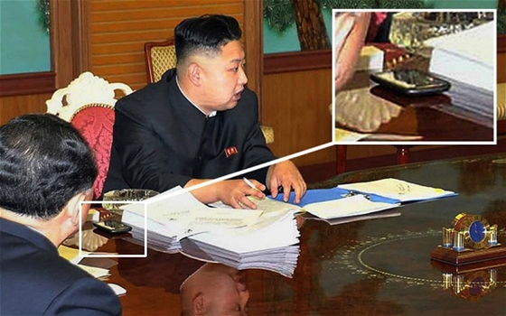Lãnh đạo Kim Jong Un thích sử dụng máy tính Apple 1