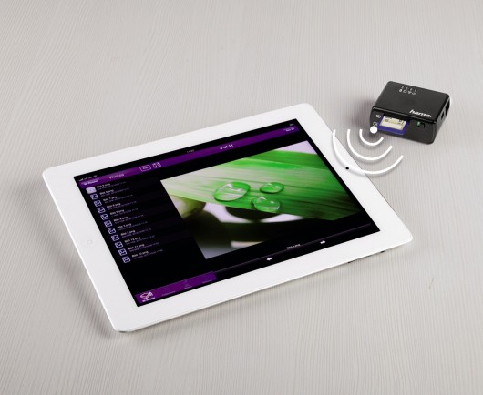 Đầu đọc thẻ kh&ocirc;ng d&acirc;y hấp dẫn cho iPad 3