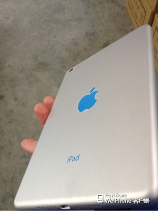 iPad Mini 2 sử dụng màn hình Samsung, có nhiều phiên bản màu sắc 2