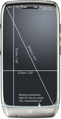 Nokia E71 sử dụng hệ điều hành Windows Phone 8 3
