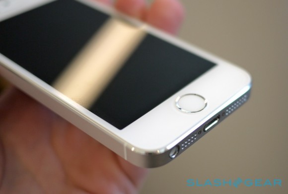 2014 sẽ là năm "phóng to" của Apple 1