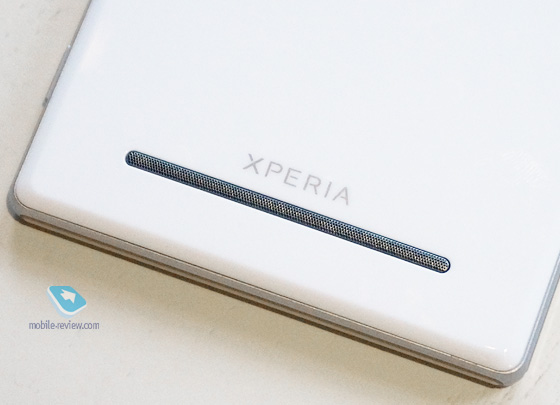 Cận cảnh Sony Xperia T2 Ultra 16