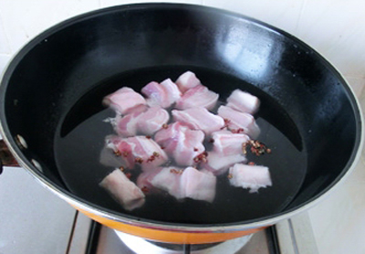 Ngày lạnh làm thịt kho khoai tây ăn với cơm nóng cực ngon 3