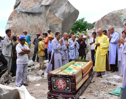 12 thảm họa đau lòng nhất Việt Nam năm 2012 10