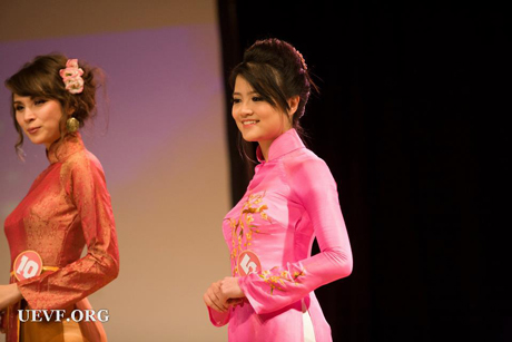 Ngắm những nữ sinh Việt xinh đẹp nơi xứ người 20