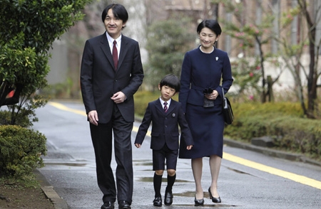 Hoàng gia Nhật dạy con thế nào 2