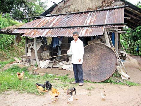 Những người kh&ocirc;ng ăn, kh&ocirc;ng ngủ, kh&ocirc;ng tắm h&agrave;ng chục năm ở Việt Nam  2