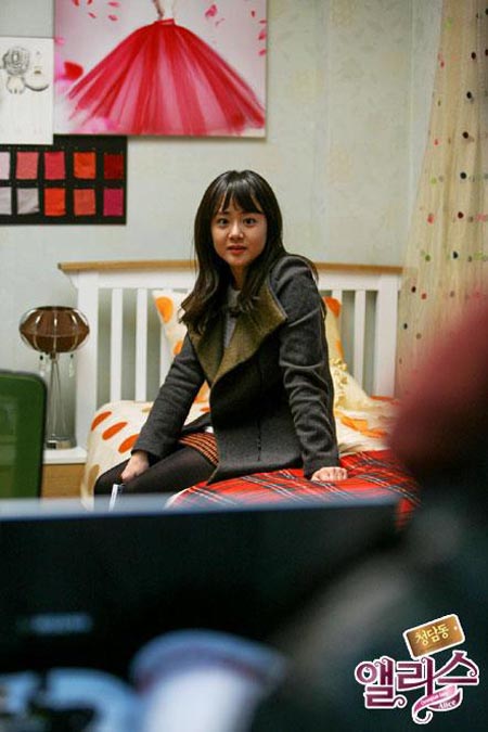  "Alice" Moon Geun Young rơi lệ vì được cầu hôn 6