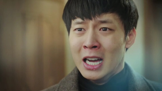 Han Jung Woo (Park Yoo Chun) bị bố bạt tai 3