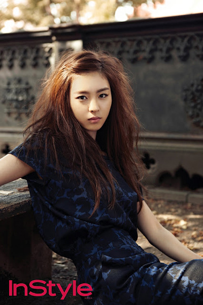 Lee Yeon Hee trở thành kỹ nữ màn ảnh 3