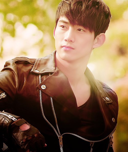 Joo Ji Hoon "phá đám" tình yêu của Taec Yeon (2PM) 6