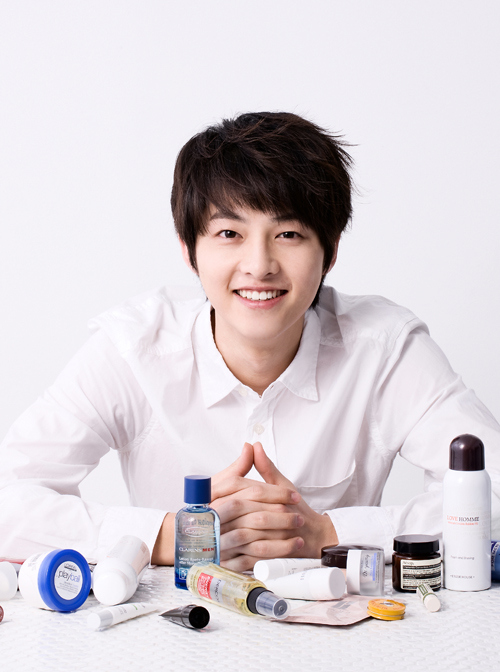 Song Joong Ki tiếp tục công cuộc "trả thù" 3