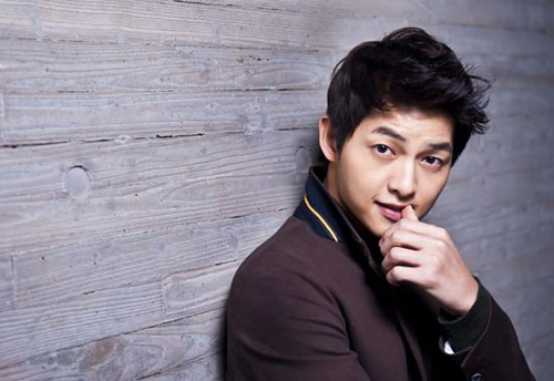 Song Joong Ki thành kẻ chuyên lậu vé tàu 1