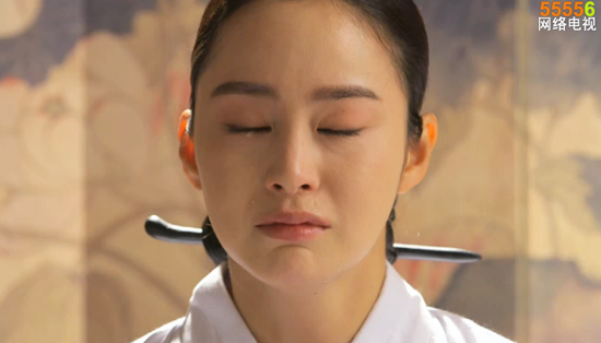 Jang Ok Jung (Kim Tae Hee) ra đi trong vòng tay nhà vua 6