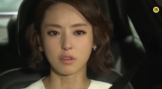 Soo Ha (Lee Jong Suk) chọc người yêu nổi giận đùng đùng 3