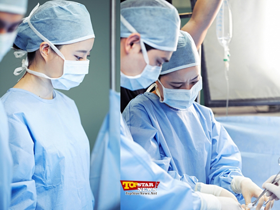 “Bác sĩ” Moon Chae Won căng thẳng trong phòng phẫu thuật 2