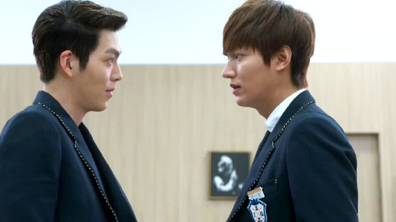 Kim Tan (Lee Min Ho) âm mưu hôn tay người đẹp 8