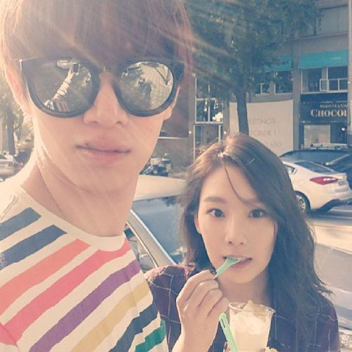 Taeyeon (SNSD) thân với Heechul (SuJu) như thành viên cùng nhóm 1