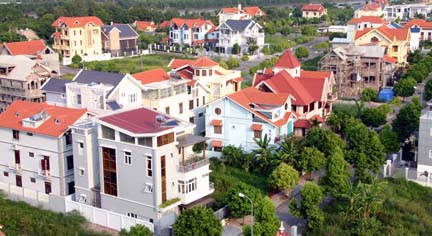 Lẻn vào các nhà đại gia, ăn no ngủ say rồi trộm 1