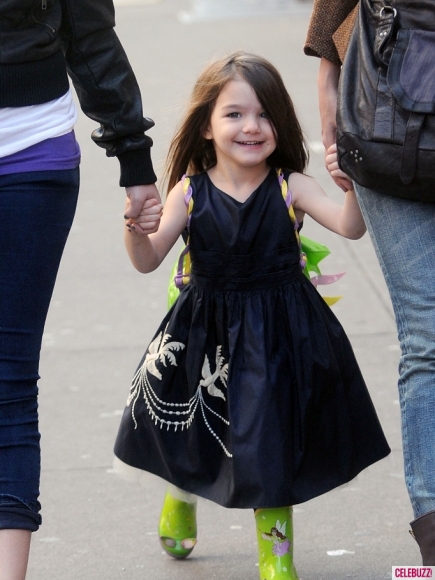 Quá trình trưởng thành của Suri Cruise 10