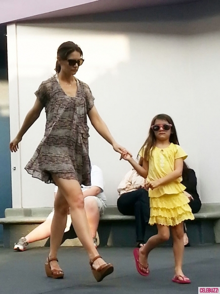 Quá trình trưởng thành của Suri Cruise 20