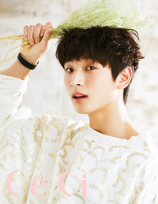 Jinwoon (2AM) đã được phẫu thuật sau tai nạn với xe tải 1