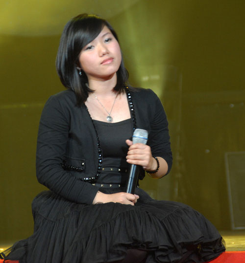 Những c&ocirc; gi&aacute;o trẻ "t&agrave;i sắc vẹn to&agrave;n" của showbiz Việt 3