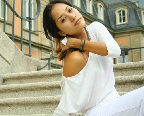 Những c&ocirc; gi&aacute;o trẻ "t&agrave;i sắc vẹn to&agrave;n" của showbiz Việt 17