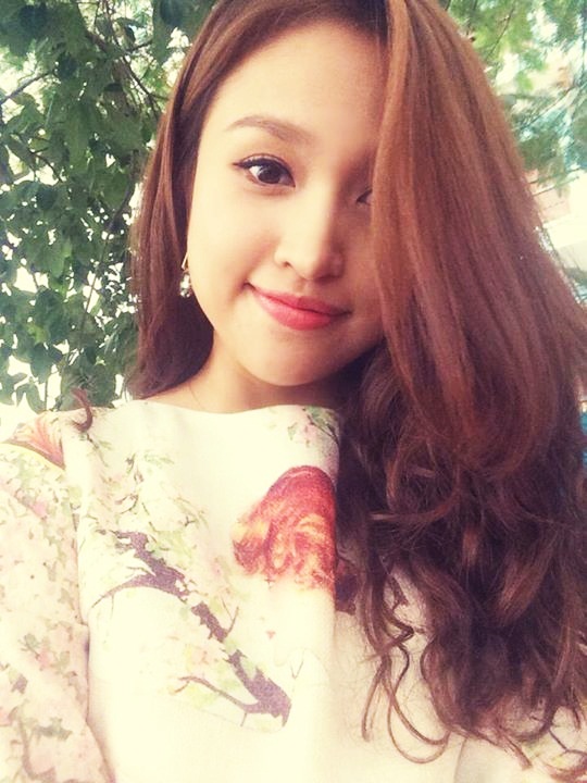 Những c&ocirc; gi&aacute;o trẻ "t&agrave;i sắc vẹn to&agrave;n" của showbiz Việt 11