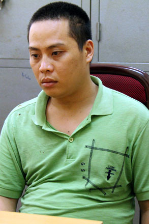 Hà Nội: Giáo viên tiểu học dọa nổ mìn tiệm vàng bị bắt giữ 4