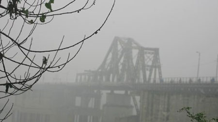Hà Nội bắt đầu chuỗi ngày nồm ẩm, sáng sớm có mưa 1 Hà Nội bắt đầu chuỗi ngày nồm ẩm, sáng sớm có mưa 1