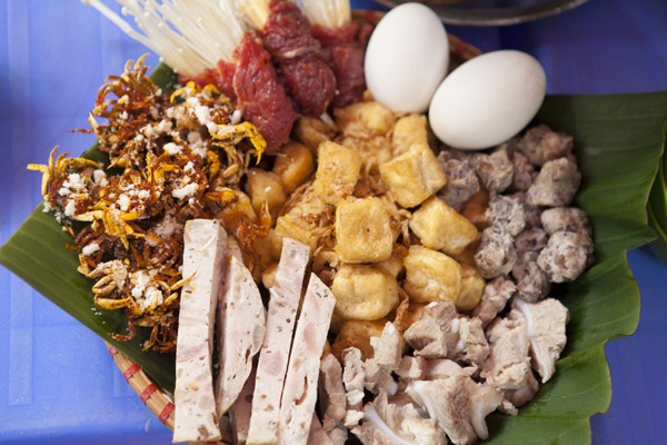 Lạnh trời ăn “Lẩu Mẹt riêu cua tóp mỡ” 260k 1